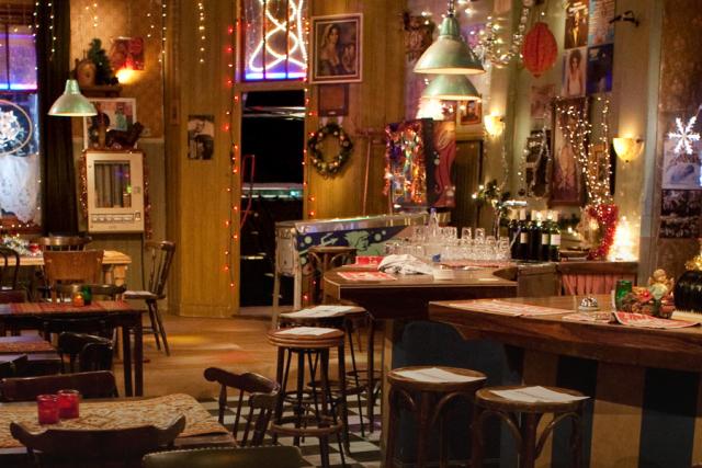 Top 2000 café header
