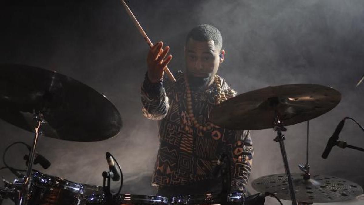 drummer Yoràn Vroom